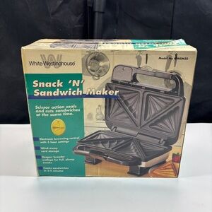 Westinghouse Snack N Sandwich Maker Non Stick Coated Model WWSM20 New Seals Cuts